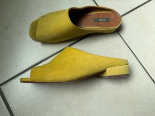 Mules Kiomi tacco basso giallo
