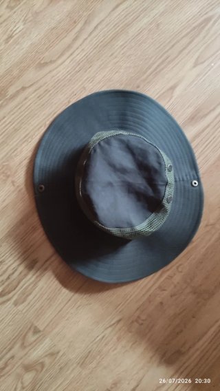 Sombrero camuflaje ventilado verde