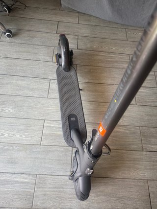 Patinete Eléctrico Xiaomi Mi Essential