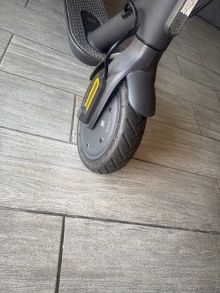Patinete Eléctrico Xiaomi Mi Essential