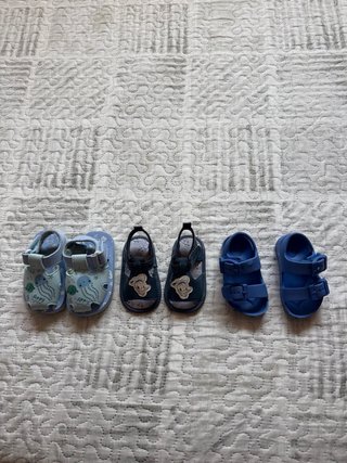 Lote Chanclas y Sandalias Bebé Talla 17-18