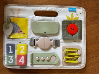 Tapete de actividades Taf Toys para bebé