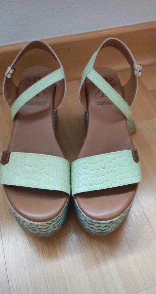Sandalias cuña Popa de piel verde melón
