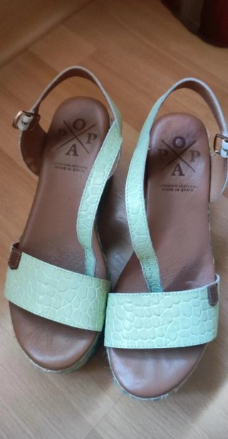 Sandalias cuña Popa de piel verde melón