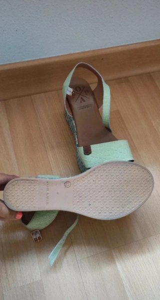 Sandalias cuña Popa de piel verde melón