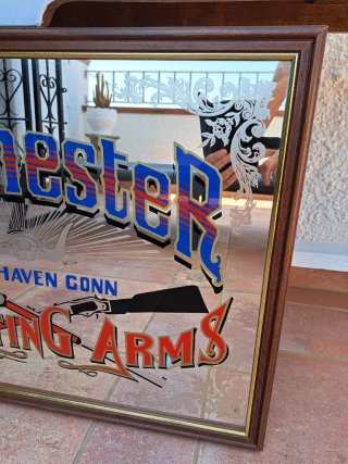 Espejo Publicitario Winchester Repeating Arms
