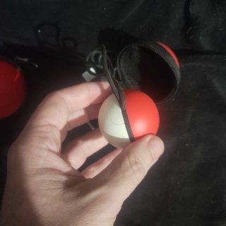 NINTENDO SWITCH POKEBALL PLUS ORIGINAL + custodia