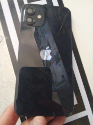 iPhone 12