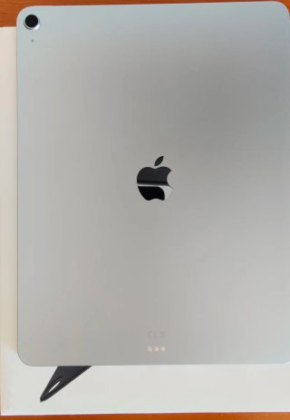 iPad Air 13 M4 1TB Gris Espacial con Magic Keyboar