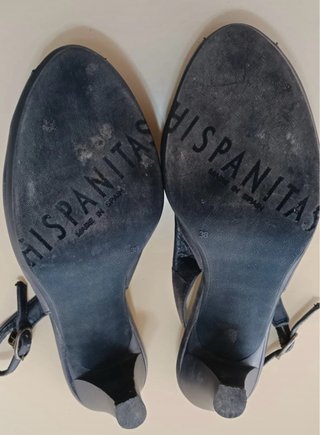 Sandalias de piel azul marino Marca Hispanistas.