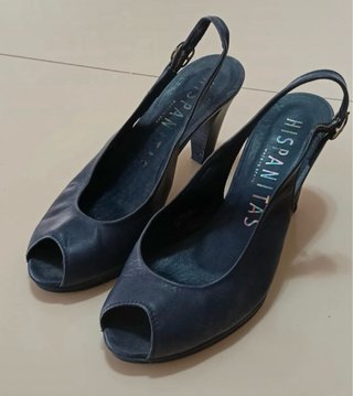 Sandalias de piel azul marino Marca Hispanistas.