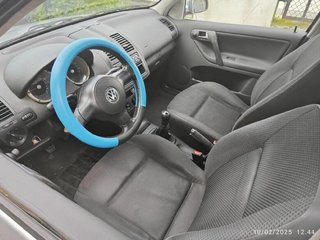 220741 0261207178 centralita motor volkswagen polo