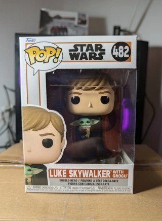 Funko Pop! Star Wars 482 Luke Skywalker con Grogu