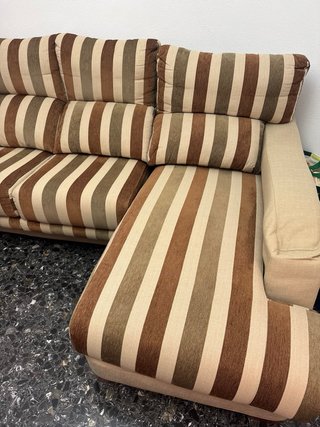 Sofá chaise longue de tela