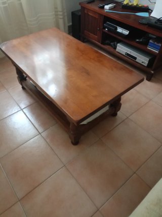 Mesa de centro de madera maciza