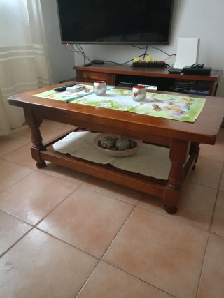 Mesa de centro de madera maciza