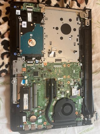 Vendo portatil vostro 15