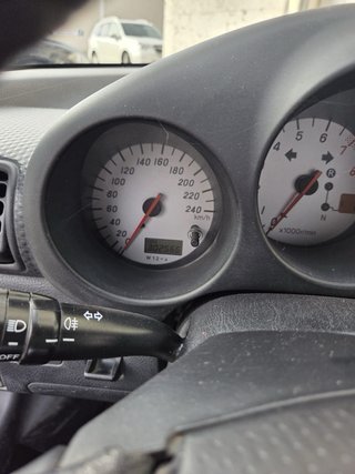 Toyota MR2 2002