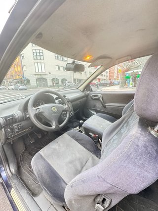 Opel B 1999