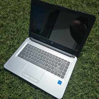 Portátil HP 14-am002np Prata