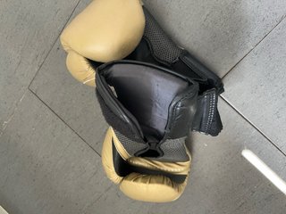 Guantes Boxeo Everlast Dorados Elite