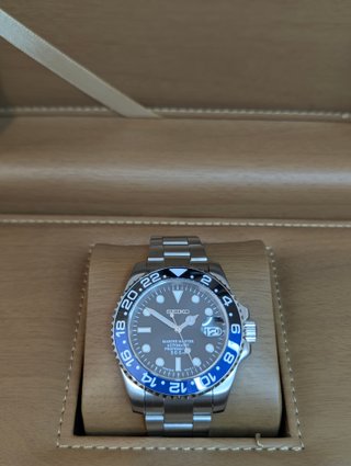 Reloj Seiko Mod Diver Master Batman Negro y Azul
