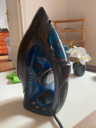 Plancha de ropa Cecotec 3200W