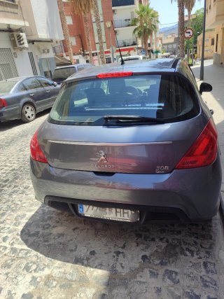 Peugeot 308 2011