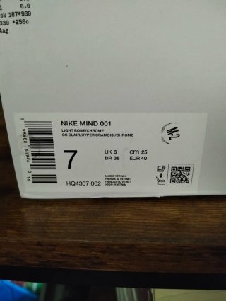 Chanclas Nike Mind Science Department