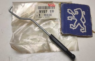 Peugeot 205 98157E0 9857.E0 manipulo alavanca fech