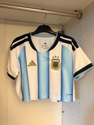 Un top donna dell’argentina Adidas taglia M