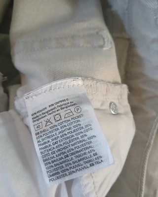 Gonna jeans grigia con spacco