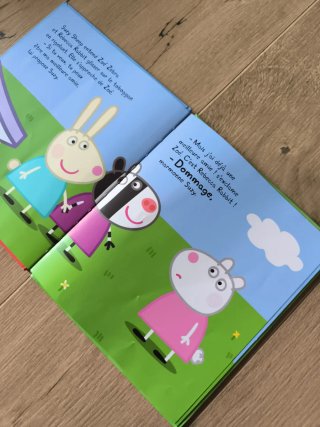 Peppa se dispute avec Suzy