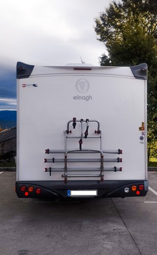 Autocaravana Modelo ELNAGH BARON 581 Perfilada