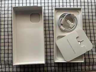 Caja iphone 14 Red ed