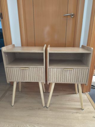 2 Mesitas de Noche Madera