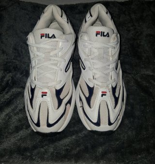 Zapatillas de correr marca FILA