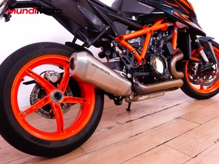 KTM 1290 SUPER DUKE RR