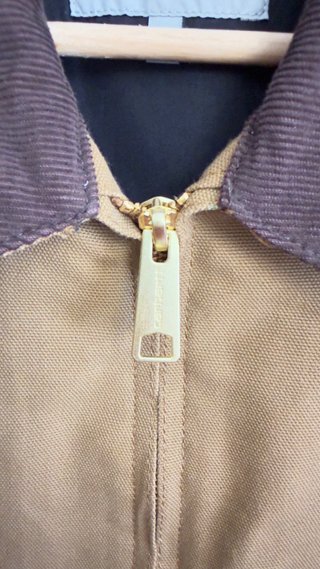 Chaqueta Carhartt Detroit Talla L Beige