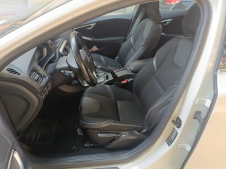 Volvo V40 2013