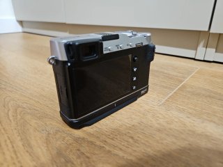Camara Fujifilm X-E3 TTArtisan 27mm