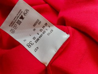 Jersey Betty Barclay Rojo Cuello Alto Manga Corta