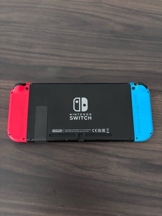 Nintendo Switch Azul y Rojo