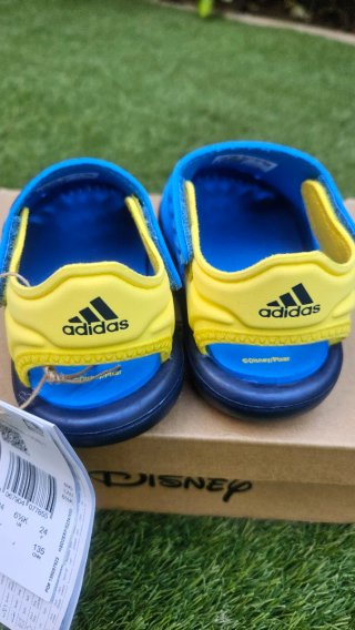 Sandalias Adidas Disney Dory Talla 24