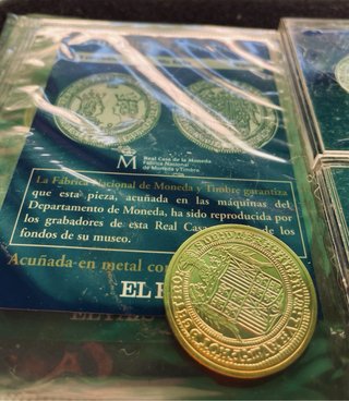 Carlos II 8 Escudos 1687 Segovia Moneda