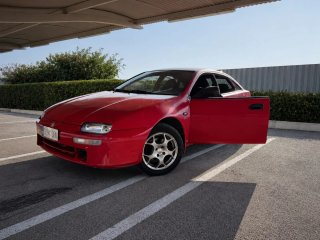Mazda 323 1996