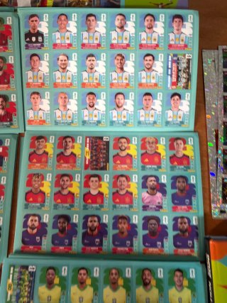 Mini álbum tapa dura  FWC 2026 completo Raro