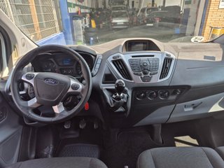 Ford Transit Custom 9 plzs 2.2Tdci 100cv año 03/13