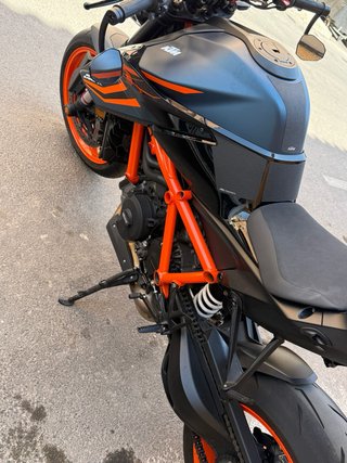 KTM 1290 Super Duke R