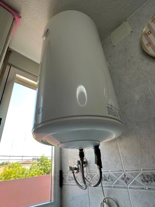 Termo Eléctrico Equation 80L Blanco